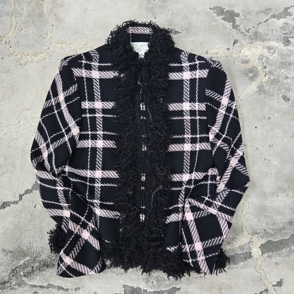 St. John Collection by Marie Gray Black/ Pink cropped jacket Size 6 - Picture 5 of 10